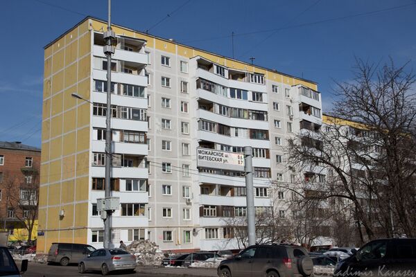 Отделка балконов и лоджий искусственным камнем - фото 80